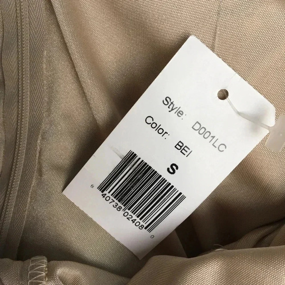 Alexia Admor White Floral Lace Sleeveless Dress Size Small S NWT - Picture 4 of 6